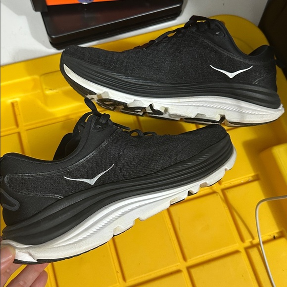 Like new HOKA Women's Gaviota 5 Sneakers Shoes Size 7.5 - Picture 6 of 8